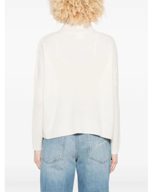 Kujten White Turtleneck Sweater