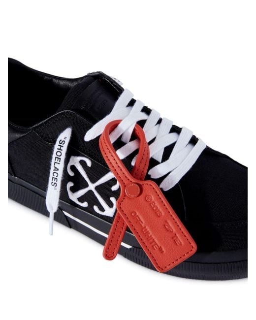 Off-White c/o Virgil Abloh New Low Vulcanized Canvas Sneakers in het Black