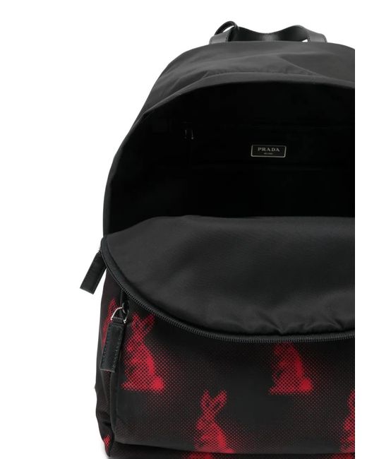 Prada Rucksack Mit Hasen-Print in Black für Herren