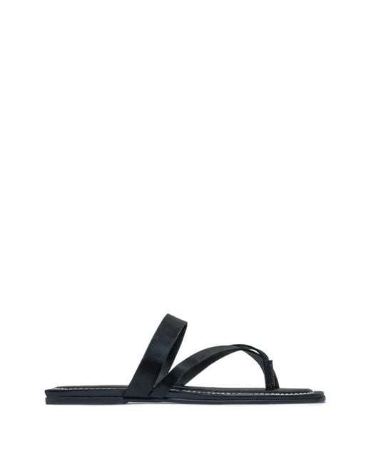 Bernardo Black Ocana Toe-Ring Thong Flat Sandals