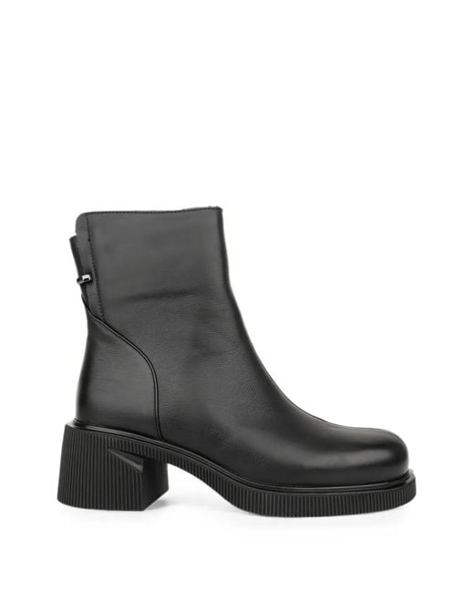 Linda Baumann Black Zip-Fastening Ankle Boots