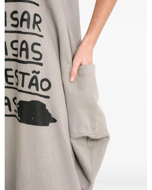 Vestido con eslogan estampado Uma | Raquel Blay de color Gray