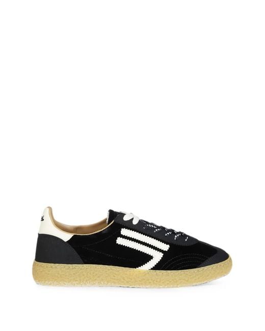 PURAAI Black 6.01Xs Sneakers