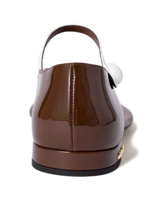 Miu Miu Lakleren Sandalen in het Brown