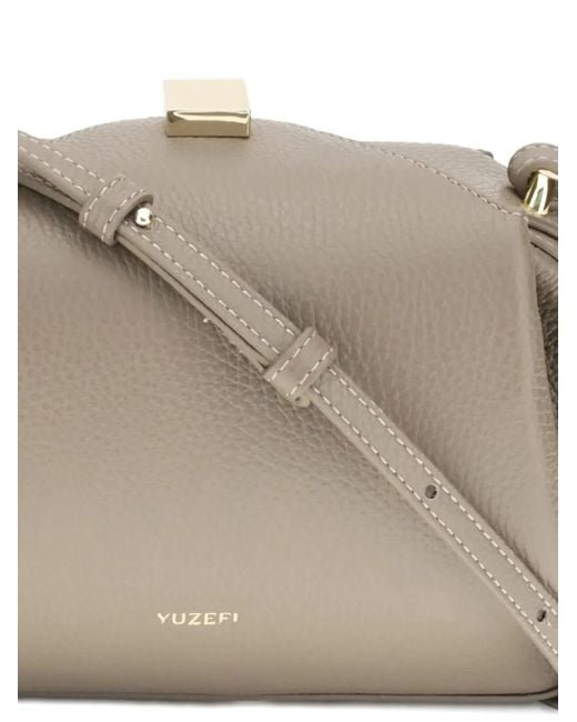 Bolso de hombro Oyster pequeño Yuzefi de color Gray
