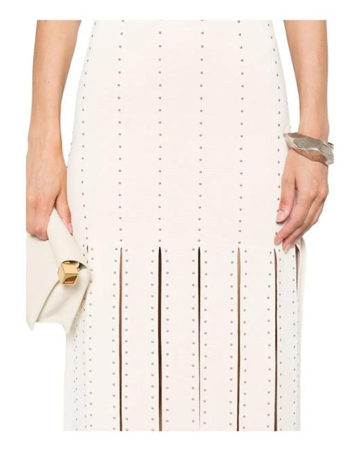 Vestido midi con apliques Sandro de color White