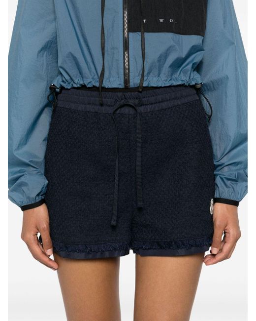 Moncler Blue Tweed-Shorts mit Logo-Patch
