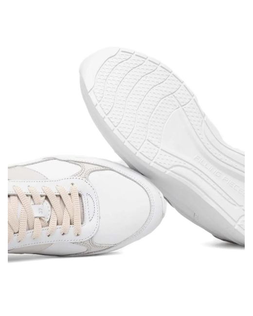 Filling Pieces White Jet Platform Trainers