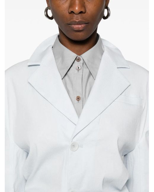 Issey Miyake White Blazer Like Torso À Revers Crantés