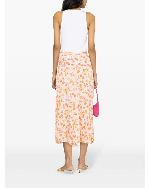 Vince White Scoop-Neck Ribbed Tank Top
