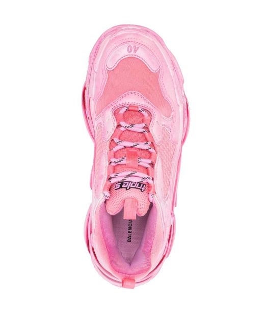 Balenciaga Triple S Low-top Sneakers in het Pink