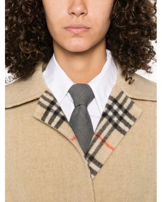 Abrigo con cinturón y forro a cuadros Burberry de color Natural