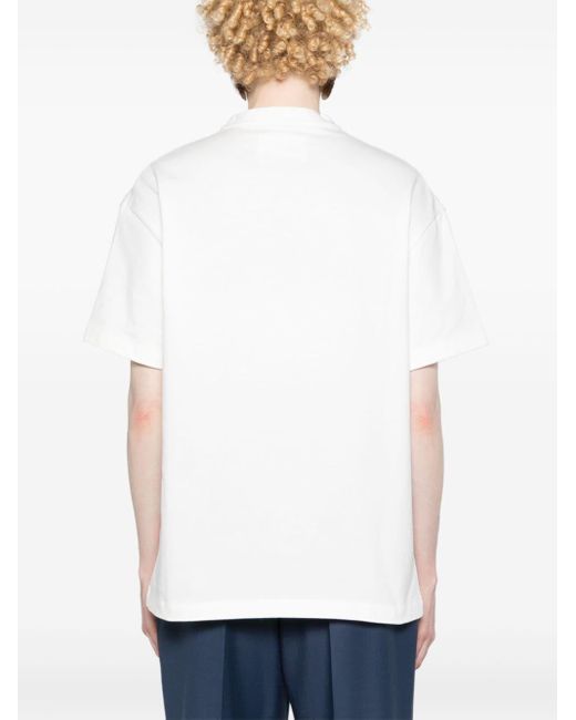Jil Sander White T-Shirt mit Brosche