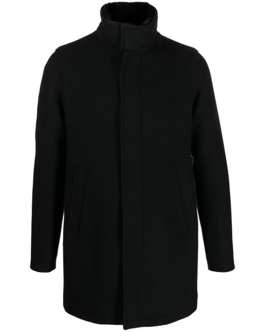 Cappotto con placca logo di Herno in Black da Uomo