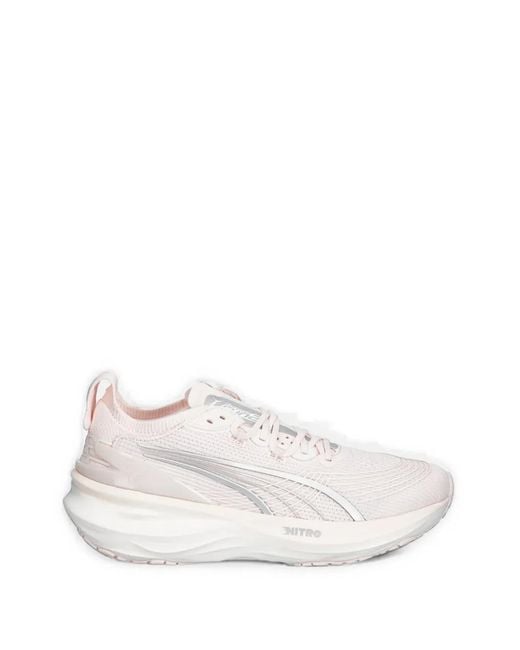 PUMA White Foreverrun Nitro 2 Round-Toe Low-Top Sneakers