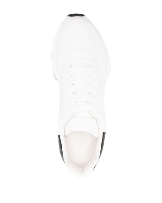 Alexander McQueen Sprint Runner Suède-leren Sneakers in het White voor heren