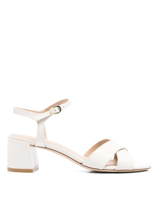 Stuart Weitzman 50 Mm Dayna Sandalen in het White