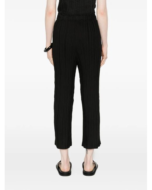 GONGDID DESIGN Black Plissé Cropped Trousers