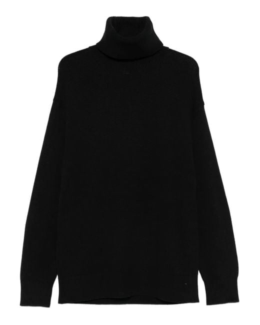 Totême  Coltrui in het Black
