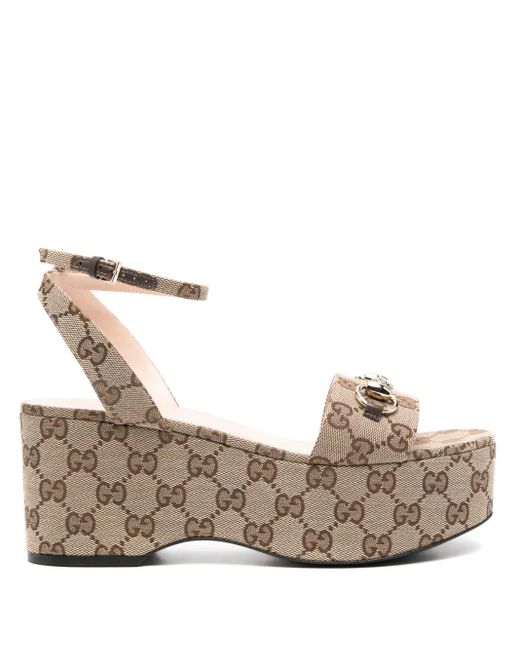 Gucci 75Mm Horsebit Sandalen Met Plateauzool in het Bruin | Lyst NL