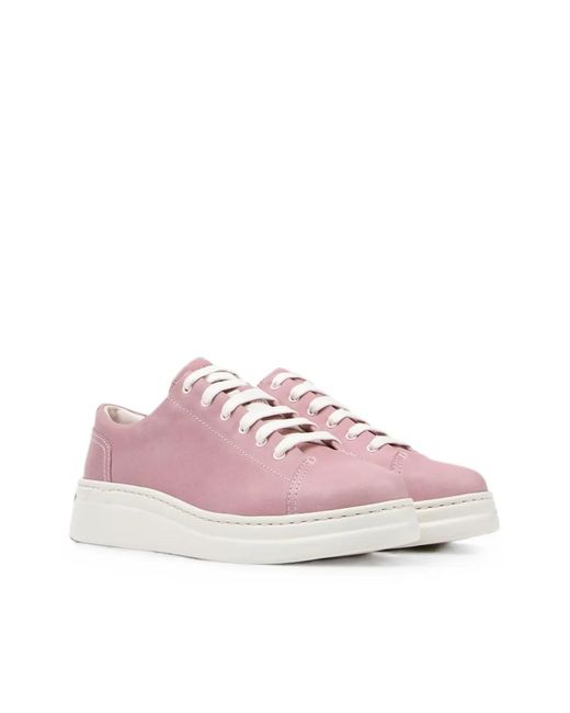 Camper Pink Baskets Runner Up