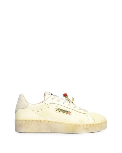 Autry Natural Dallas Vint Low Rose-Brooch Sneakers