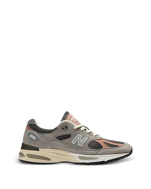 New Balance White 991V2 Lace-Up Sneakers for men