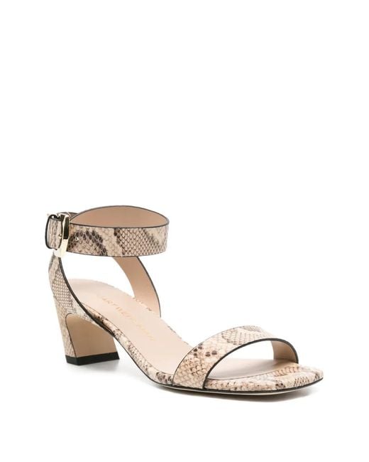 Stuart Weitzman Natural Sandales À Effet Peau De Serpent Sai