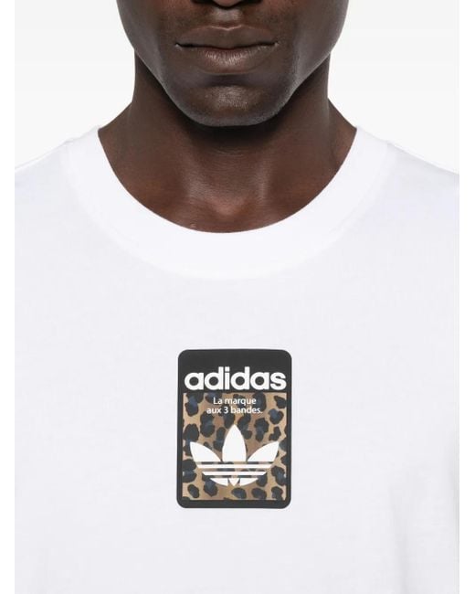 T-Shirt Con Stampa Leopardo E Logo di Adidas in White da Uomo