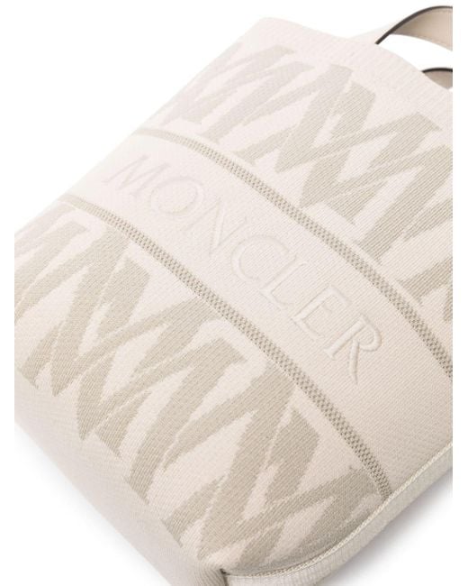 Moncler Monogram Knit Shopper Met Monogram in het Natural