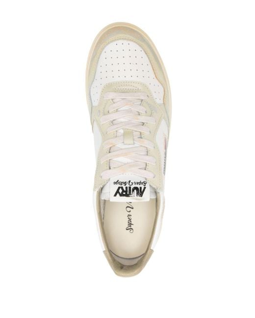 Autry White Medalist Super Vintage Leather Sneakers for men