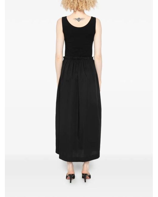Alpha Studio Black Robe Sans Manches À Coupe Mi-Longue