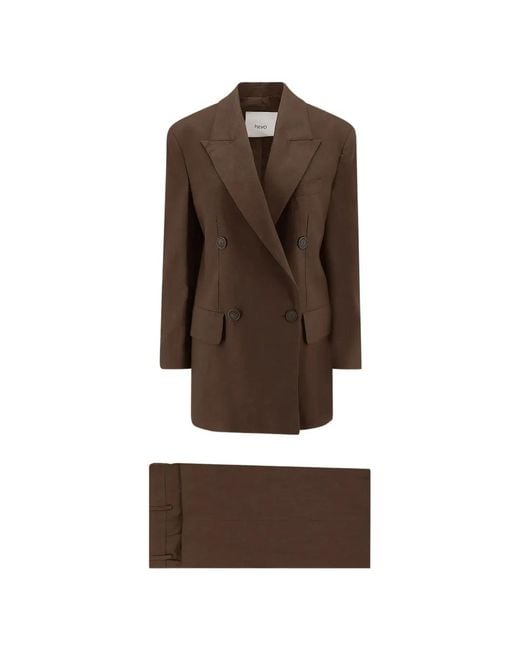 Hevò Brown Rocchetta Double-Breasted Suit