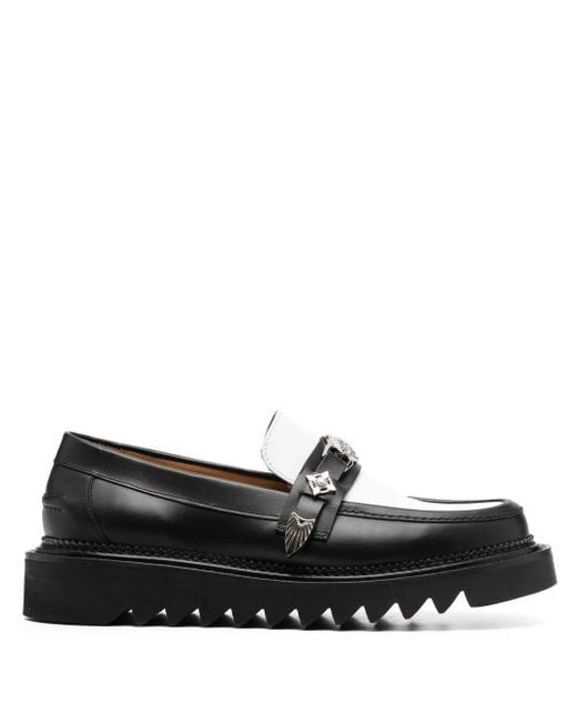 Mocasines con detalle de placa Toga Virilis de hombre de color Black