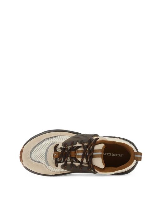 Nike Brown Baskets Trunner O/S