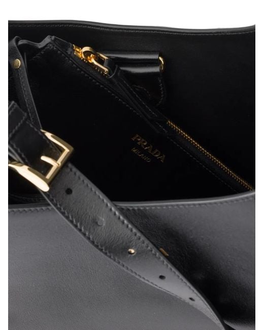 Borsa Boogie Grande di Prada in Black