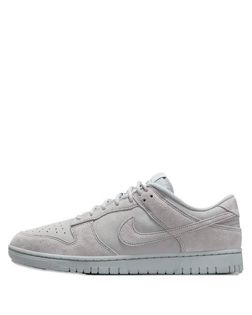 Nike Gray Baskets Dunk Low Se for men
