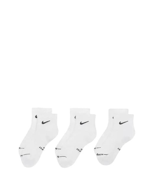 Nike White Everyday Elevated Ankle Socks (Set Of Three) for men