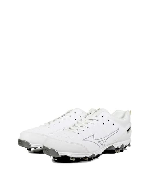 Mizuno White Ambition 2 Low Metal Baseball Cleat Sneakers for men
