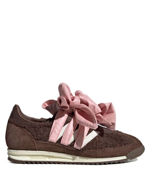スニーカー adidas adidas X Caroline Who SL 72 OG Brown Pink adidas X Caroline Hu Sl 72 Og Sneakers ピンク | Lyst