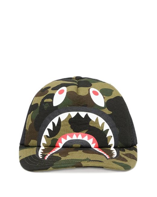 A Bathing Ape Camo Shark Mesh Pet in het Green