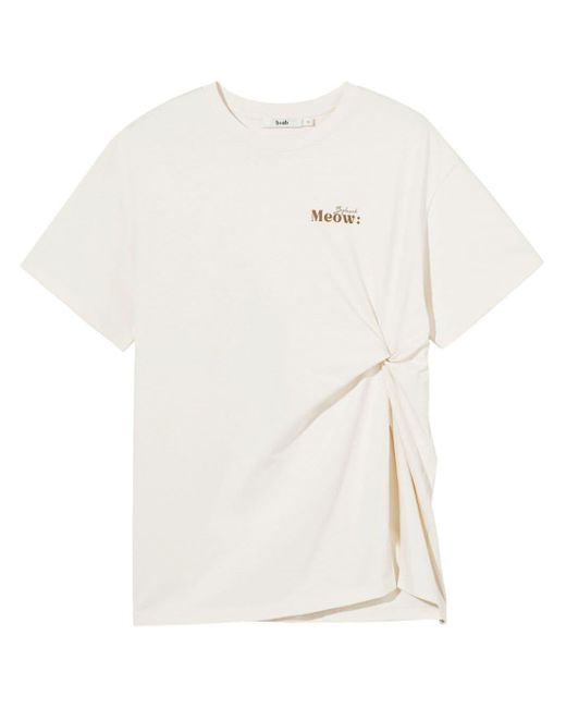 Camiseta con diseño retorcido B+ AB de color White