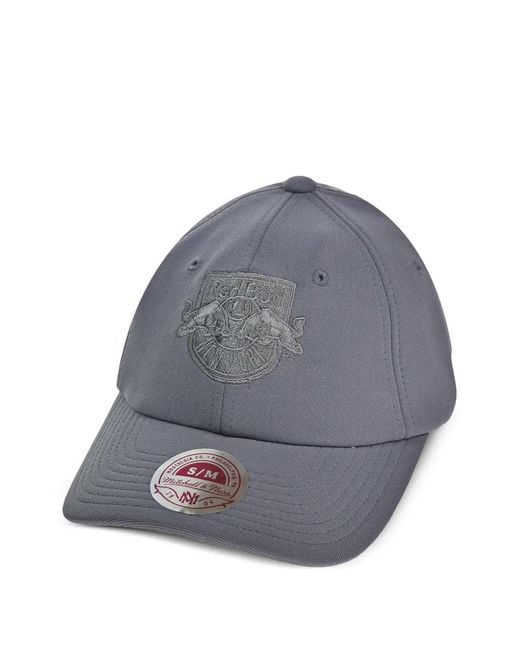 Mitchell & Ness Gray X New York Bulls Total Flexfit Slouch Embroidered Cap for men