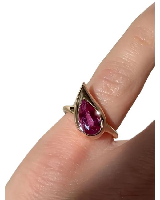 Jewels Aficionado 18Kt Roségouden Mika Ring Met Saffier in het Metallic