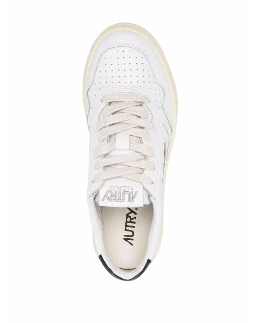Autry ロゴパッチ ローカットスニーカー White