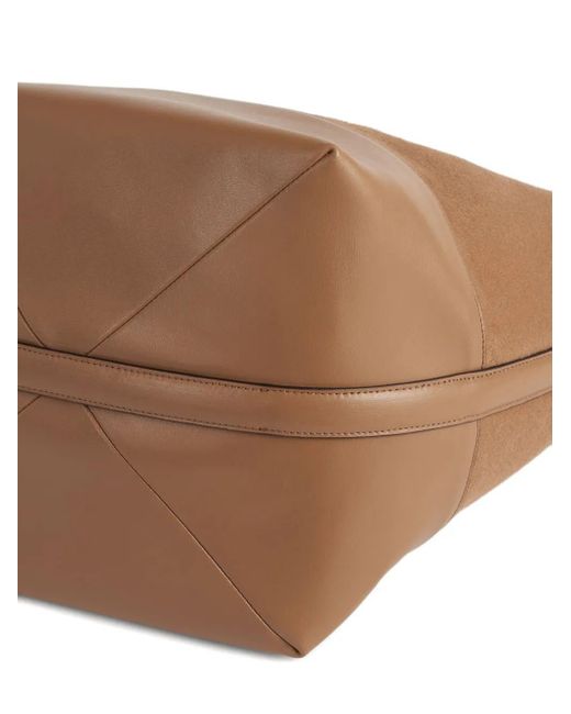 Bolso shopper con detalle de cinturón Totême  de color Brown