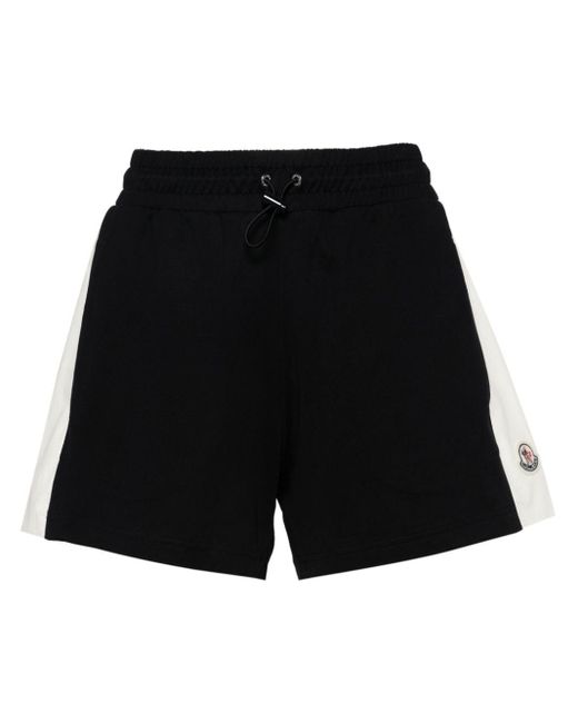 Moncler Black Gestreifte Shorts mit Logo-Applikation