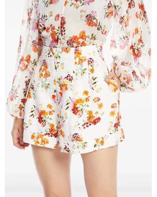 Aje. Shorts in het White