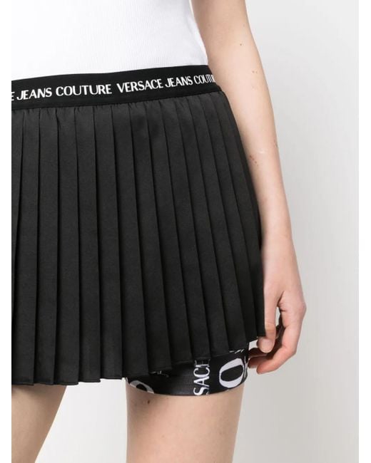 Versace Jeans Couture Black Logo Waistband Pleated Skorts