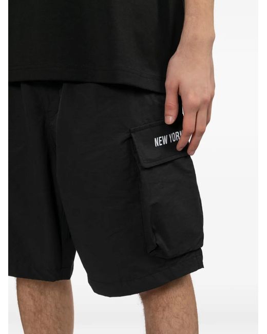KTZ Black Ny Yankees Shorts for men